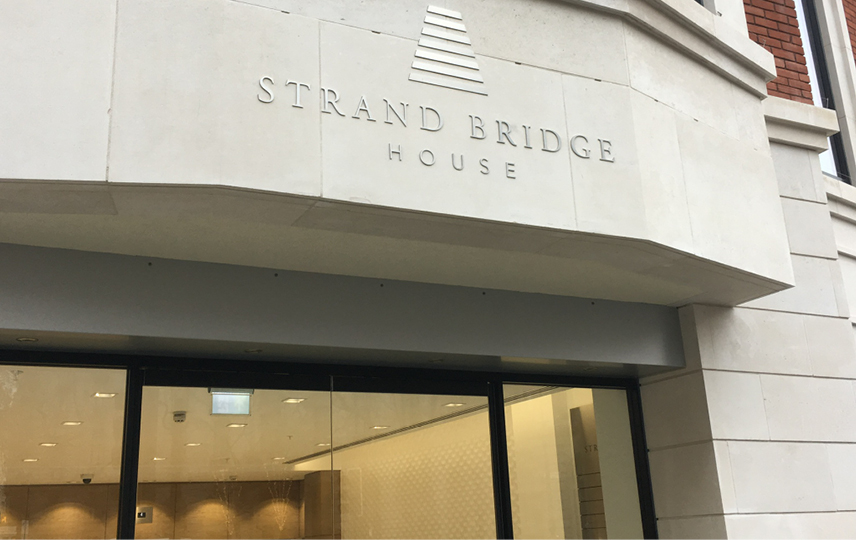 Strand Bridge House