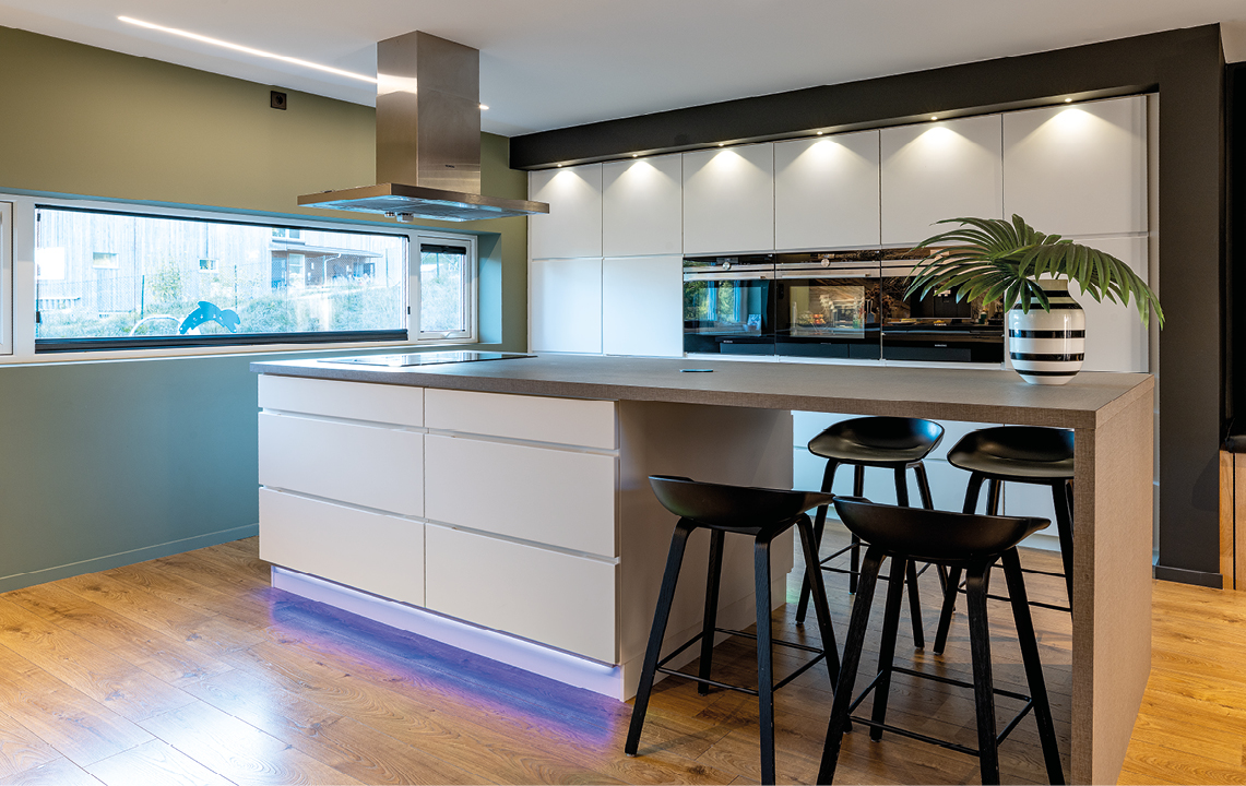 kitchen-stripline-neostrip.jpg