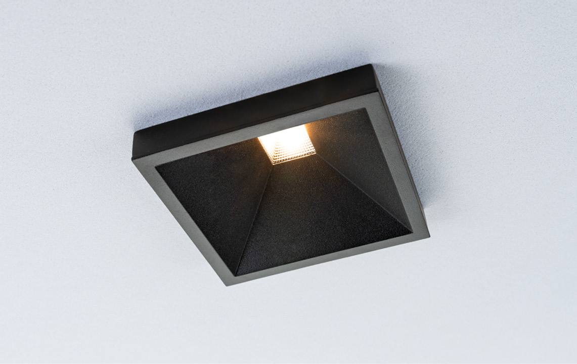Soft Square Schwarz Spacer Aluminium