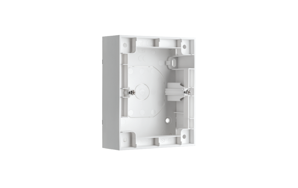Back box White 1,5 Socket Outlet