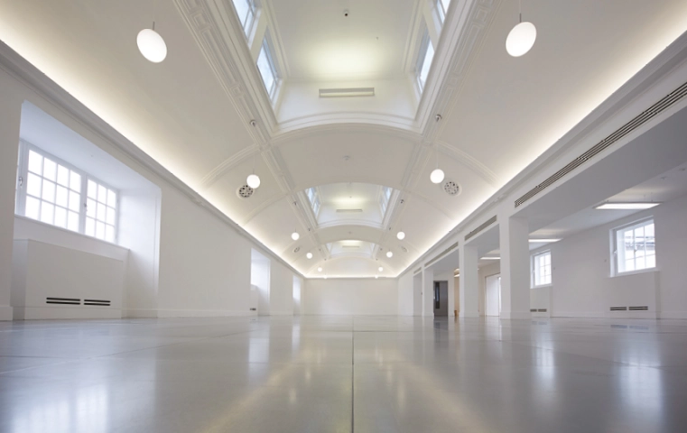 AlfredMews4.jpg