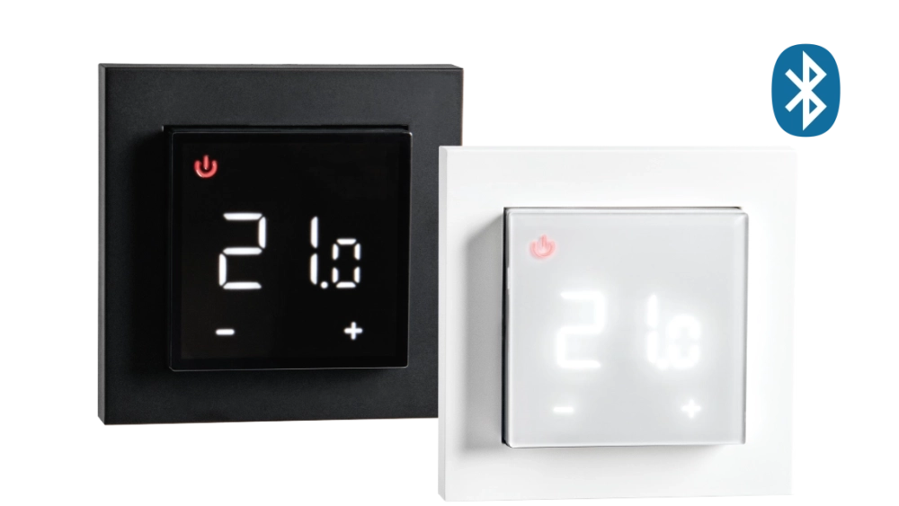 HeatReg Smart 3.0 thermostat in black and white